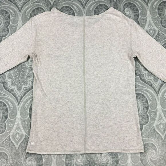 Womens Lululemon Superb Long Sleeve Tee - Picture 4 of 9